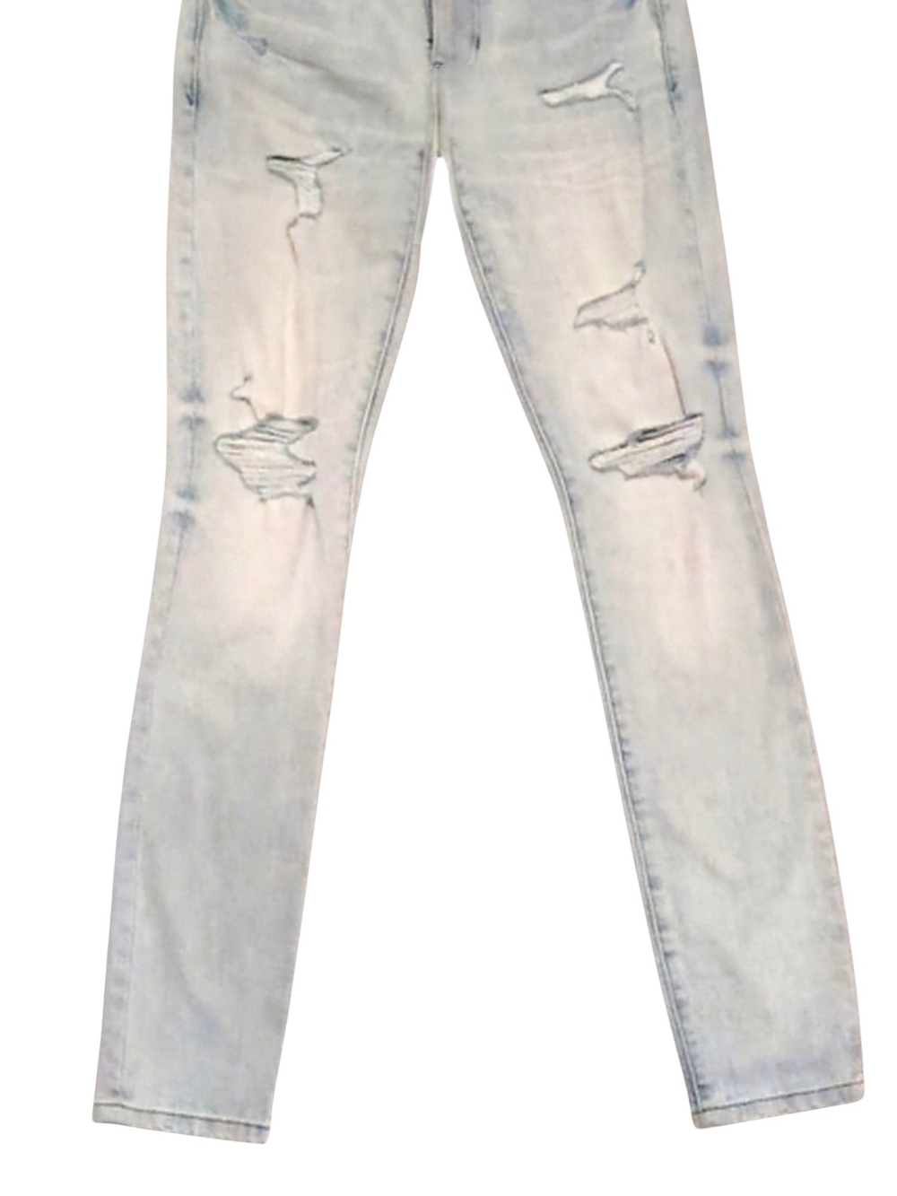 PacSun Brand New W/ Tags, Light Wash Distressed Women’s Skinny Jeans